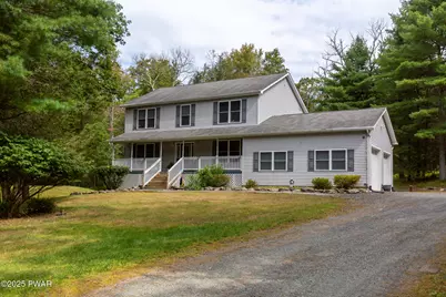 149 Christopher Way, Hawley, PA 18428 - Photo 1