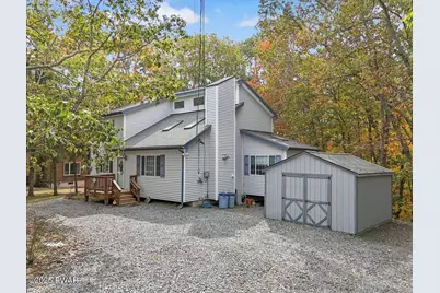 212 Eastwood Drive, Greentown, PA 18426 - Photo 1