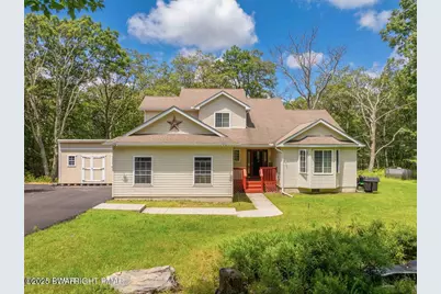 339 Mallard Lane, Bushkill, PA 18324 - Photo 1