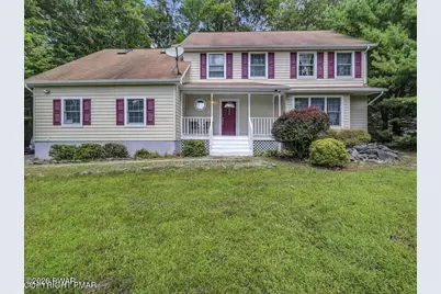 354 E Eastshore Drive, East Stroudsburg, PA 18301 - Photo 1