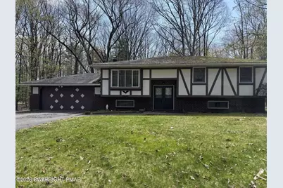 134 Jackson Drive, East Stroudsburg, PA 18302 - Photo 1