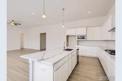2071 Dusk Ct, Windsor, CO 80550 - Photo 8