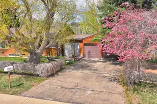 913 Utica Ave, Boulder, CO 80304 - Photo 2