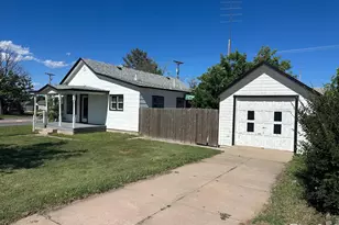 90 Cedar Ave, Akron, CO 80720 - Photo 2