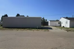 492 8th St, Burlington, CO 80807 - Photo 6