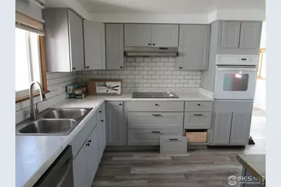 492 8th St, Burlington, CO 80807 - Photo 8