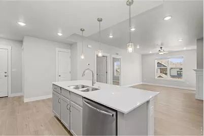 265 High Point Dr #F-207, Longmont, CO 80504 - Photo 6