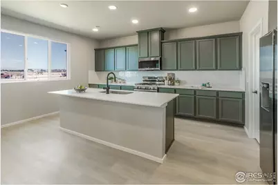 704 Galloway Dr, Johnstown, CO 80534 - Photo 12