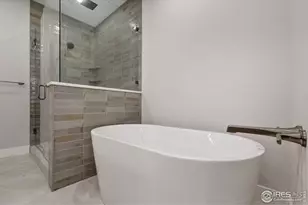 205 E 6th St, Loveland, CO 80537 - Photo 18