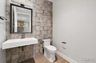 205 E 6th St, Loveland, CO 80537 - Photo 8