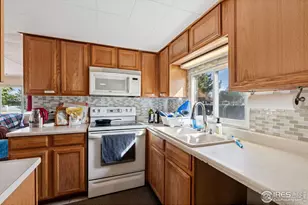2021 Timberline Ln, Fort Collins, CO 80525 - Photo 8
