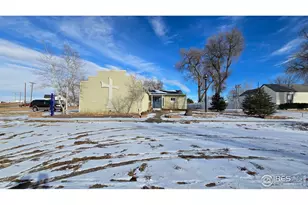 118 Dickson St, Wiggins, CO 80654 - Photo 2
