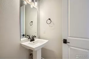 1685 Crystalline Dr, Windsor, CO 80550 - Photo 10