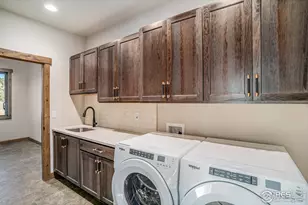 1750 Continental Peaks Cir, Estes Park, CO 80517 - Photo 18