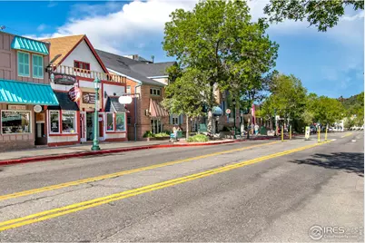 1640 Continental Peaks Cir, Estes Park, CO 80517 - Photo 10