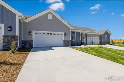 5726 3rd St, Greeley, CO 80634 - Photo 6