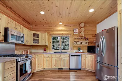 370 Blue Mountain Trl, Lyons, CO 80540 - Photo 10