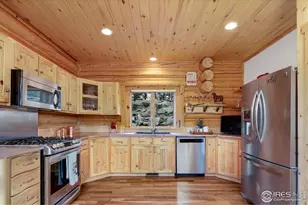 370 Blue Mountain Trail, Lyons, CO 80540 - Photo 10