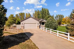 381 Bobcat Dr, Milliken, CO 80543 - Photo 2