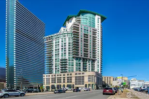 2001 Lincoln St, Denver, CO 80202 - Photo 2