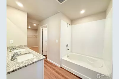 185 Robin Rd, Johnstown, CO 80534 - Photo 8