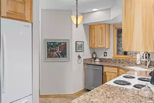 880 Crabapple Ln, Estes Park, CO 80517 - Photo 6