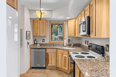 880 Crabapple Ln, Estes Park, CO 80517 - Photo 10