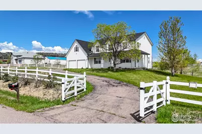 5306 Foothills Dr, Berthoud, CO 80513 - Photo 2