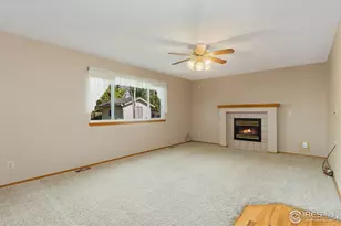 2421 Maplewood Cir W, Longmont, CO 80503 - Photo 10