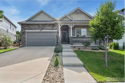 2227 Vermillion Creek Dr, Loveland, CO 80538 - Photo 2
