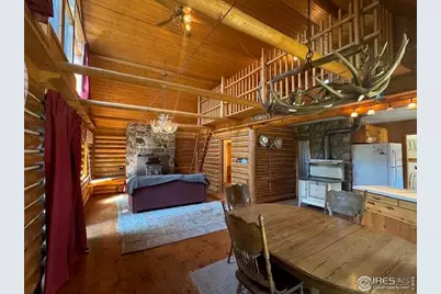 110 Meadow Ln, Bellvue, CO 80512 - Photo 2