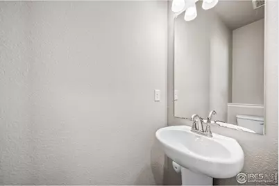 3425 Streamwood Dr, Johnstown, CO 80534 - Photo 12