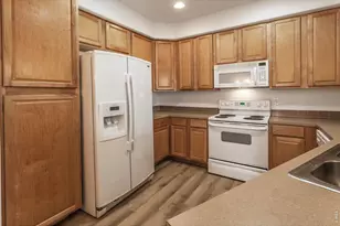 5220 Boardwalk Dr, Fort Collins, CO 80525 - Photo 12