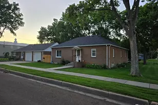 411 W Gordon St, Holyoke, CO 80734 - Photo 1