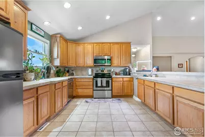 9147 Harlequin Cir, Frederick, CO 80504 - Photo 10