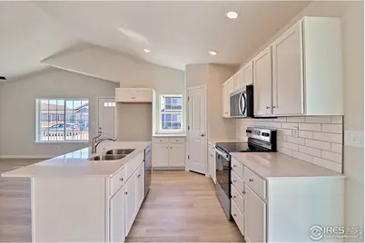 4315 Primrose Ln, Evans, CO 80620 - Photo 14