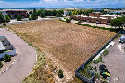 1611 Skyway Dr, Longmont, CO 80504 - Photo 2
