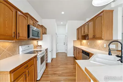 6612 34th St, Greeley, CO 80634 - Photo 8