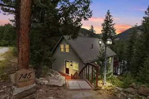 745 Hickory Dr, Lyons, CO 80540 - Photo 2