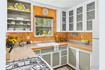 745 Hickory Dr, Lyons, CO 80540 - Photo 8