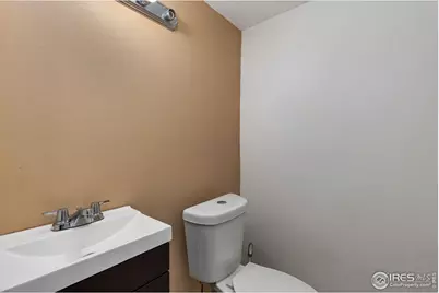 247 Wadsworth Cir, Longmont, CO 80504 - Photo 14