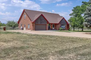 2316 Horseshoe Cir, Longmont, CO 80504 - Photo 4