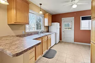 807 Columbine St, Sterling, CO 80751 - Photo 8