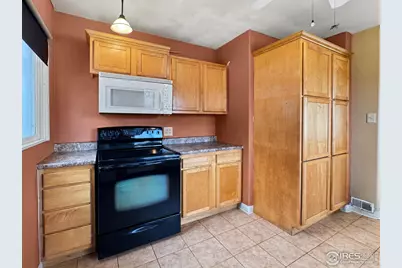 807 Columbine St, Sterling, CO 80751 - Photo 10