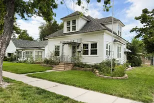 404 Park St, Sterling, CO 80751 - Photo 2