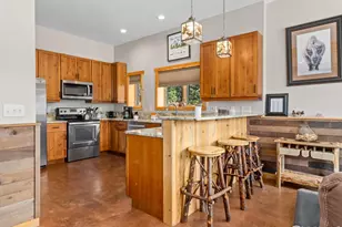 1401 High Dr, Estes Park, CO 80517 - Photo 12