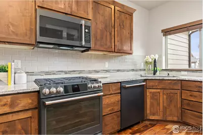 1937 Sunshine Peak Dr, Loveland, CO 80538 - Photo 10