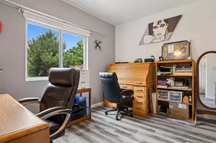 6735 W 37th Pl, Wheat Ridge, CO 80033 - Photo 12