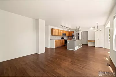 1208 Monarch Dr, Longmont, CO 80504 - Photo 6