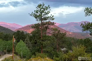 1352 Alpenglow Ln, Estes Park, CO 80517 - Photo 2